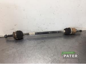 Used Front drive shaft, right Seat Mii 1.0 12V Price € 42,00 Margin scheme offered by Autoparts Pater