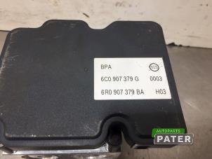 Pompe ABS d'un Volkswagen Polo V (6R) 1.4 TDI DPF BlueMotion technology 2014