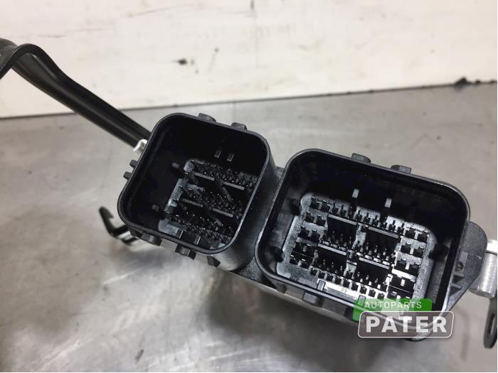 Used Injection computer Kia Picanto (JA) 1.0 12V Price € 52,50 Margin scheme offered by Autoparts Pater
