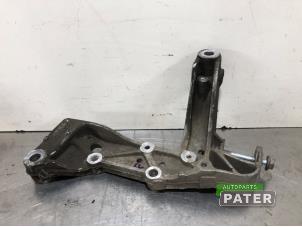Used Front wishbone support, left Volkswagen Touran (1T3) 1.4 16V TSI EcoFuel Price € 31,50 Margin scheme offered by Autoparts Pater