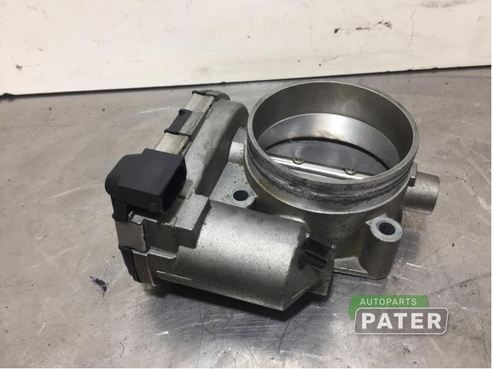 Gebrauchte Drosselklappengehäuse Porsche 911 (996) 3.6 Carrera 4 24V Preis € 63,00 Margenregelung angeboten von Autoparts Pater