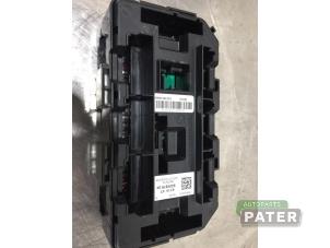 Used Fuse box BMW 3 serie (E92) 320d 16V Corporate Lease Price € 78,75 Margin scheme offered by Autoparts Pater