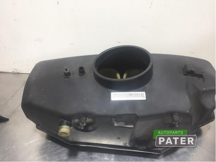 Intake manifold from a BMW 3 serie (E46/2) M3 3.2 24V 2002