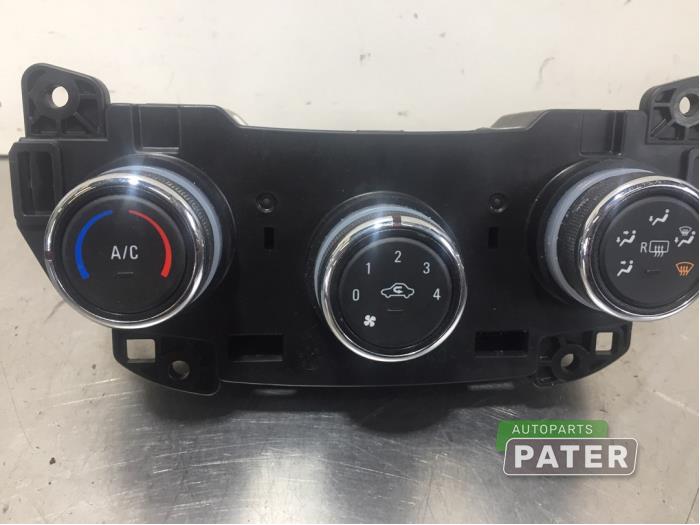 Heater control panel from a Opel Karl 1.0 12V 2016