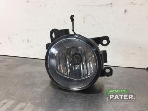Used Fog light, front right Renault Clio IV (5R) 1.5 dCi 90 FAP Price € 42,00 Margin scheme offered by Autoparts Pater