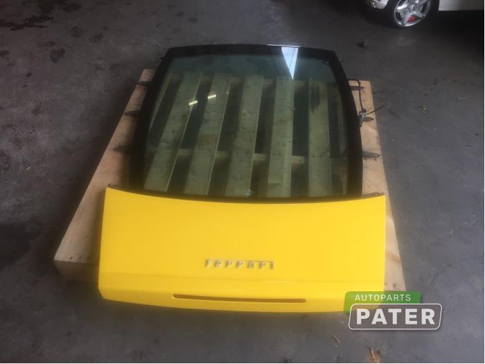 Begagnade Baklucka Ferrari F430 4.3 V8 32V Pris € 1.575,00 Marginaltabell erbjuds av Autoparts Pater