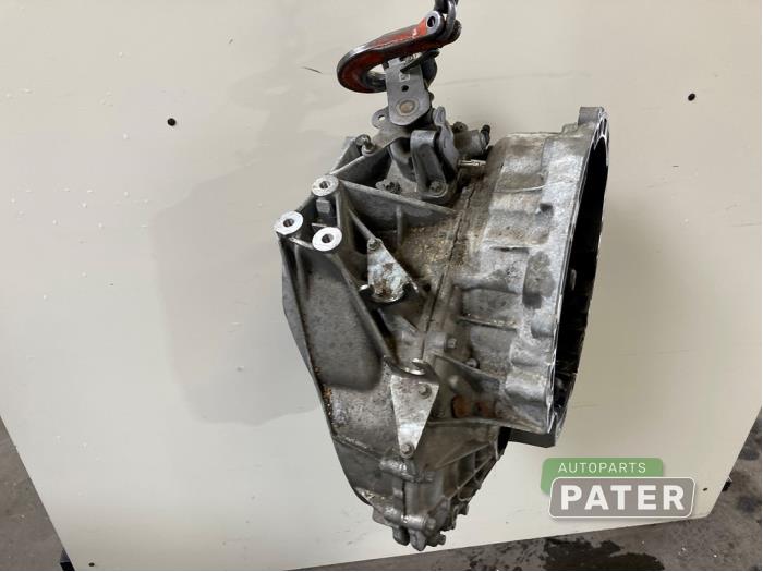 Gearbox from a Mercedes-Benz A (W176) 1.6 A-160 16V 2016