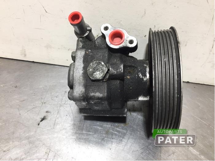Power steering pump Audi A4 Avant 2.0 TFSI 16V 8K0145153F CDN HITACHI