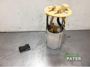 Used Booster pump Renault Master IV (MA/MB/MC/MD/MH/MF/MG/MH) 2.3 dCi 16V Price € 63,00 Margin scheme offered by Autoparts Pater