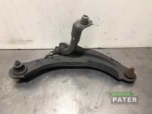 Used Front wishbone, right Renault Clio IV (5R) 1.5 Energy dCi 90 FAP Price € 31,50 Margin scheme offered by Autoparts Pater