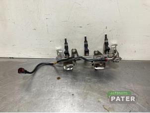 Used Fuel injector nozzle Renault Clio IV Estate/Grandtour (7R) 0.9 Energy TCE 12V Price € 63,00 Margin scheme offered by Autoparts Pater