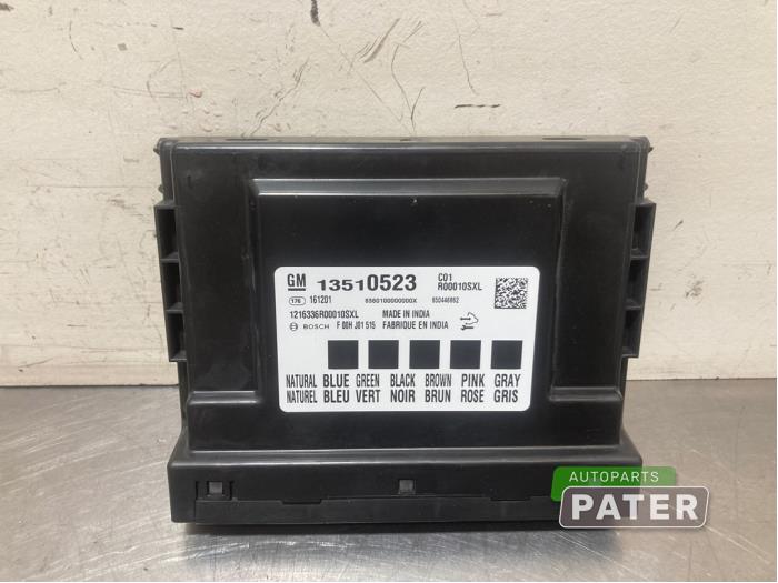 Używane Sterownik Body Control Opel Karl 1.0 12V Cena € 52,50 Procedura marży oferowane przez Autoparts Pater