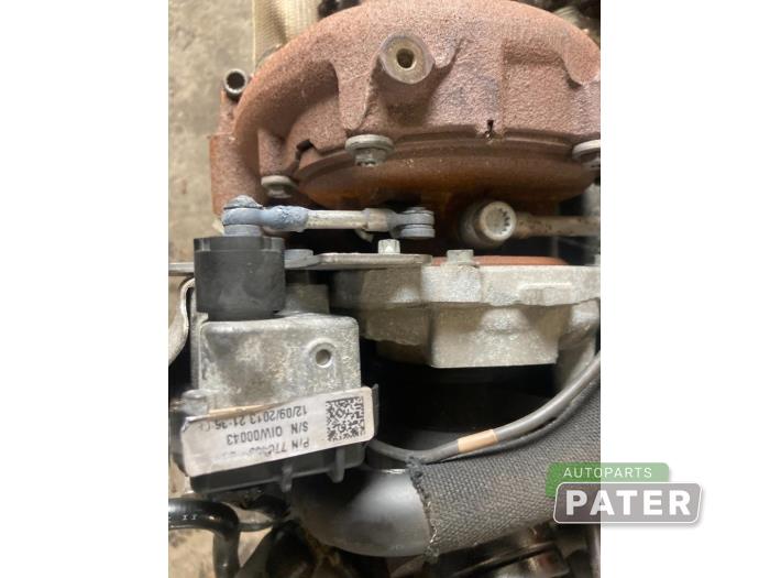 Motor van een Audi A5 Quattro (B8C/S) 3.0 TDI V6 24V 2008