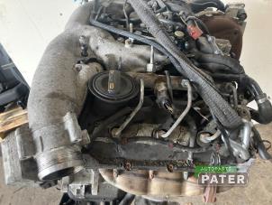 Motor van een Audi A5 Quattro (B8C/S) 3.0 TDI V6 24V 2008