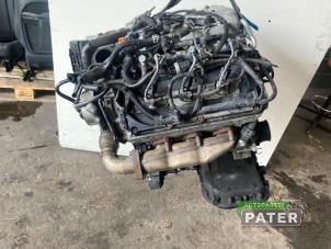 Motor van een Audi A5 Quattro (B8C/S) 3.0 TDI V6 24V 2008