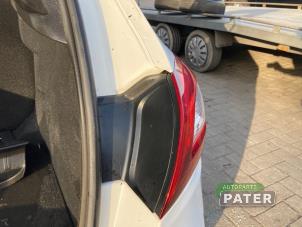 Używane Tylne swiatlo pozycyjne prawe Peugeot 308 (L3/L8/LB/LH/LP) 1.6 BlueHDi 120 Cena € 78,75 Procedura marży oferowane przez Autoparts Pater