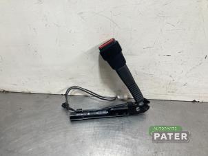 Used Seatbelt tensioner, right BMW 4 serie (F32) 428i 2.0 Turbo 16V Price € 52,50 Margin scheme offered by Autoparts Pater