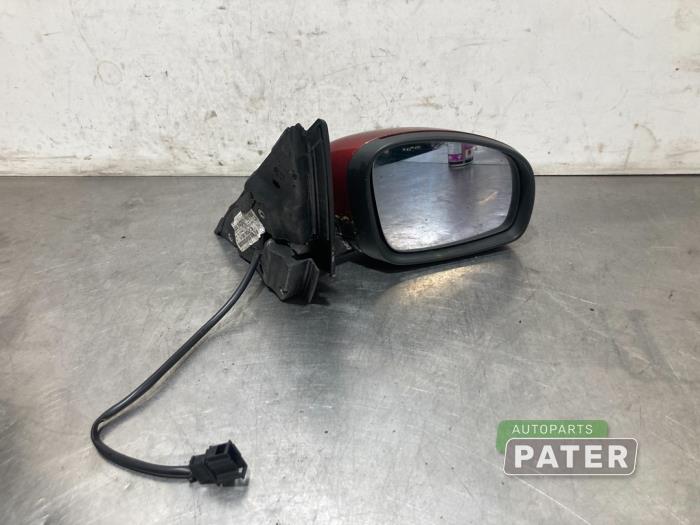 Wing mirror, right from a Skoda Roomster (5J) 1.4 16V 2006