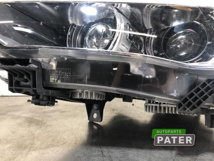 Headlight, left BMW X6 xDrive30d 3.0 24V - 7317408 AUTOMOTIVE LIGHTING