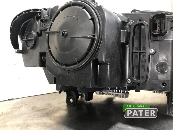 Headlight, left BMW X6 xDrive30d 3.0 24V - 7317408 AUTOMOTIVE LIGHTING