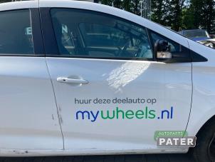 Gebrauchte Tür 4-türig rechts vorne Renault Zoé (AG) R90 Preis € 367,50 Margenregelung angeboten von Autoparts Pater