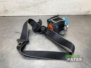 Used Front seatbelt, left Mercedes CLA (117.3) 1.6 CLA-180 16V Price € 157,50 Margin scheme offered by Autoparts Pater