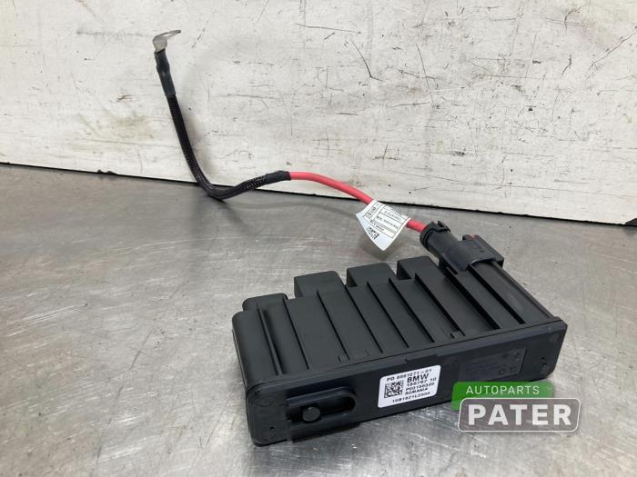 Module (miscellaneous) from a MINI Clubman (F54) 1.5 One 12V 2019