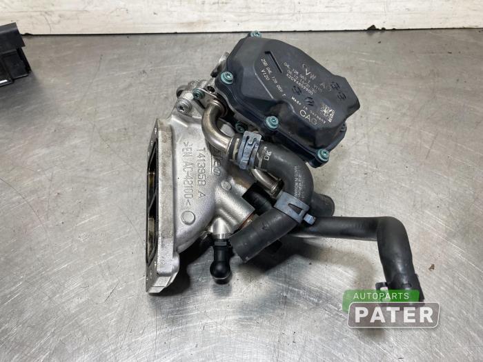 Gebrauchte AGR Ventil Volkswagen Golf VII (AUA) 2.0 GTD 16V Preis € 47,25 Margenregelung angeboten von Autoparts Pater