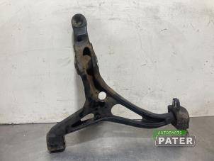Used Front wishbone, left Mercedes ML II (164/4JG) 3.0 ML-320 CDI 4-Matic V6 24V Price € 47,25 Margin scheme offered by Autoparts Pater
