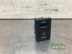 Used AUX / USB connection Nissan Micra (K14) 0.9 IG-T 12V Price € 21,00 Margin scheme offered by Autoparts Pater