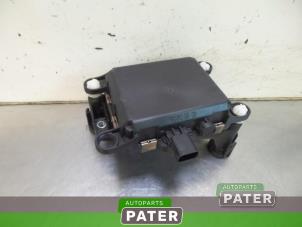 Used ACC sensor (distance) Peugeot 5008 I (0A/0E) 1.6 BlueHDi 115 Price € 52,50 Margin scheme offered by Autoparts Pater