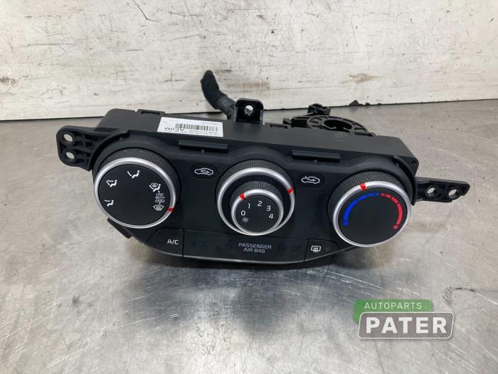 Gebrauchte Handschuhfach Kia Picanto (TA) 1.0 12V Preis € 26,25 Margenregelung angeboten von Autoparts Pater