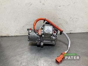 Usagé Pompe clim Opel Ampera-e 1.4 16V Prix € 157,50 Règlement à la marge proposé par Autoparts Pater