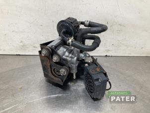 Used Oil pump Mitsubishi Outlander (GF/GG) 2.0 16V PHEV 4x4 Price € 315,00 Margin scheme offered by Autoparts Pater