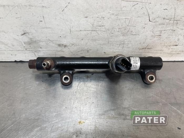 Usagé Système d'injection Peugeot 5008 I (0A/0E) 2.0 BlueHDi 150 16V Prix € 26,25 Règlement à la marge proposé par Autoparts Pater