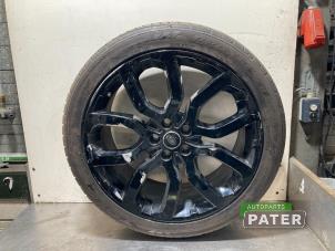 Used Wheel + tyre Landrover Range Rover Sport (LW) 3.0 TDV6 Price € 350,00 Margin scheme offered by Autoparts Pater