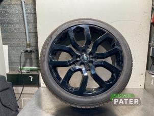 Used Wheel + tyre Landrover Range Rover Sport (LW) 3.0 TDV6 Price € 500,00 Margin scheme offered by Autoparts Pater