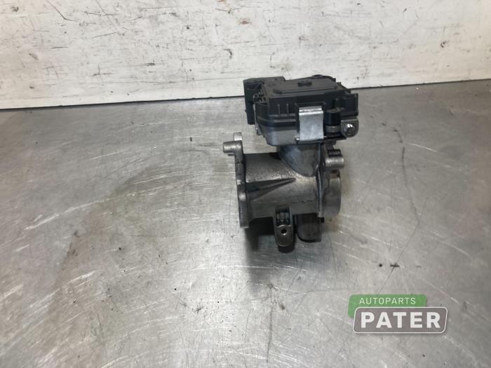 Usagé Boitier papillon Opel Combo 1.3 CDTI 16V Prix € 25,41 Prix TTC proposé par Autoparts Pater