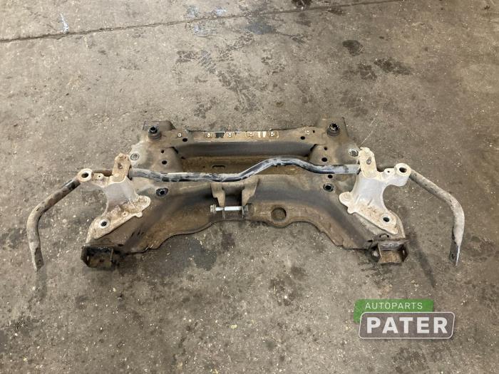 Usados Subchasis Renault Megane IV Estate (RFBK) 1.3 TCE 160 16V Precio € 78,75 Norma de margen ofrecido por Autoparts Pater