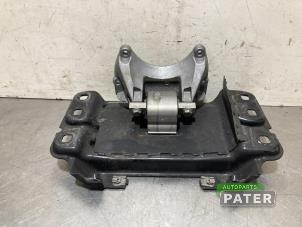 Used Gearbox mount Mercedes S (W222/V222/X222) 4.7 S-550 BlueEFFICIENCY 32V Price € 78,75 Margin scheme offered by Autoparts Pater