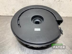 Used Subwoofer Ford Focus 4 Wagon 1.5 EcoBlue 120 Price € 99,75 Margin scheme offered by Autoparts Pater