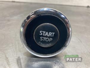 Używane Przelacznik Start/Stop Nissan Qashqai (J11) 1.5 dCi DPF Cena € 15,75 Procedura marży oferowane przez Autoparts Pater