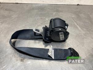 Used Rear seatbelt, left Nissan Qashqai (J11) 1.5 dCi DPF Price € 52,50 Margin scheme offered by Autoparts Pater