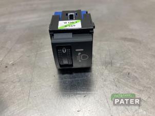 Used Height control switch Toyota Yaris IV (P21/PA1/PH1) 1.5 12V Hybrid Price € 10,50 Margin scheme offered by Autoparts Pater