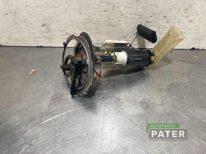 Usagé Pompe essence Ford Ka I 1.3i Prix € 21,00 Règlement à la marge proposé par Autoparts Pater