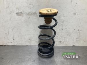Used Rear coil spring Ford Focus 4 Wagon 1.0 Ti-VCT EcoBoost 12V 125 Price € 26,25 Margin scheme offered by Autoparts Pater