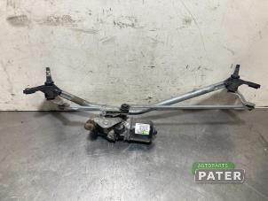 Used Wiper motor + mechanism Renault Kangoo Express (FW) 1.5 dCi 75 Price € 44,47 Inclusive VAT offered by Autoparts Pater