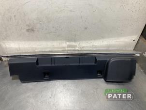 Used Luggage compartment trim Audi Q7 (4MB/4MG) 3.0 TDI V6 24V e-tron plug-in hybrid Price € 78,75 Margin scheme offered by Autoparts Pater