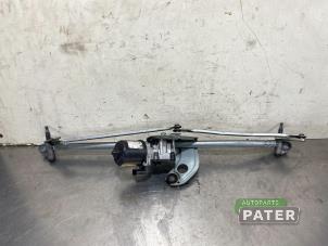 Used Front wiper motor Mini Mini (R56) 1.4 16V One Price € 36,75 Margin scheme offered by Autoparts Pater