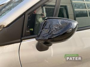 Gebrauchte Außenspiegel links Renault Captur (2R) 0.9 Energy TCE 12V Preis € 42,00 Margenregelung angeboten von Autoparts Pater